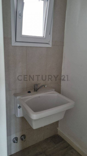 Dpto 2 Ambientes Zug Caamaño Pilar