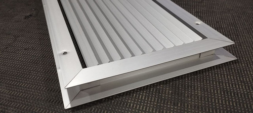 Romanilla Para Puerta Con Contramarco 52x08 PuLG De Aluminio