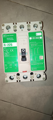 Breaker Trifásico Cutler Hammer 3x20 De 20 Amp Fi 225