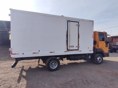 Imagem 9 de 25 de Ford Cargo 1119 - Baú Refrigerado -15º