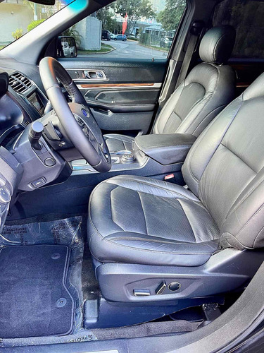 Imagen 7 de 10 de Ford Explorer Limited