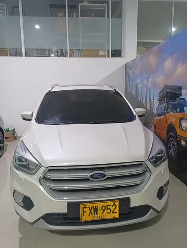 Ford Escape 2.0 Titanium