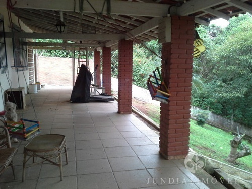 Vendo Linda Chácara No Rio Acima Em Jundiaí Com 2.984 M², Asfalto Na Porta, Casa Com Três Dormitórios, Avarandada, Muito Verde E Bem Localizada, Estuda Permuta E Aceita Financiamen - Ch00084 - 2556356