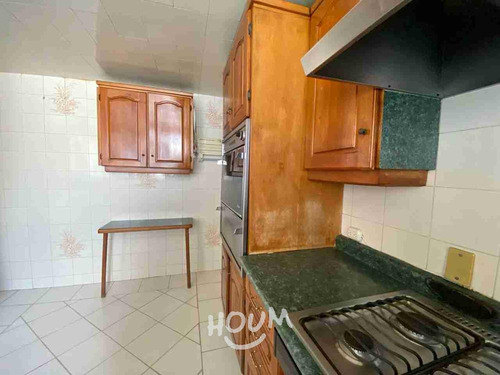 Casa En Real De Las Lomas, Miguel Hidalgo Con 3 Recámaras, 410 M², Id: 138135