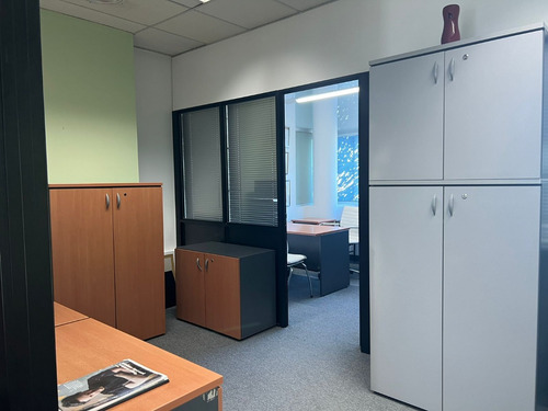 Pilar / Consultorios En Alquiler