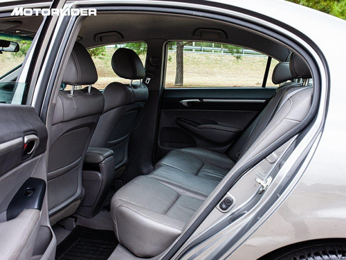 Imagen 13 de 25 de Honda Civic Exs 1.8 Extra Full | Permuta / Financia