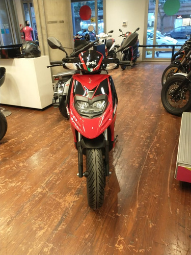 Imagen 19 de 19 de Aprilia Sr 160