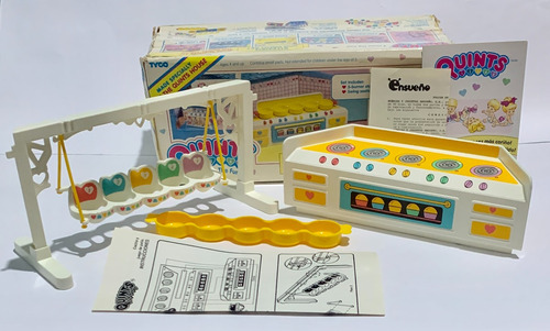 Muñecas Miniatura Ensueño Quints Cocina Y Patio Para Casa (Usado)