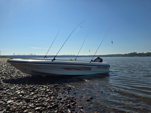 Lancha Fishing 430 - Motor Yamaha 25 Hp