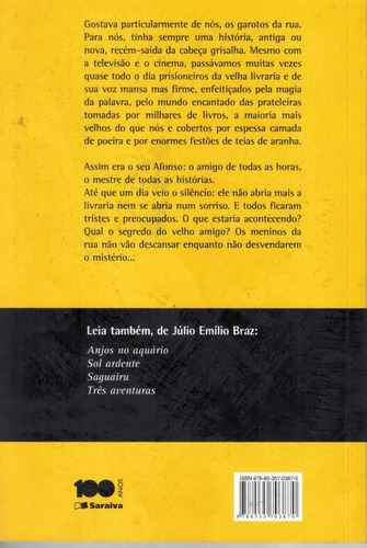 Livro Uma Pequena História De Natal