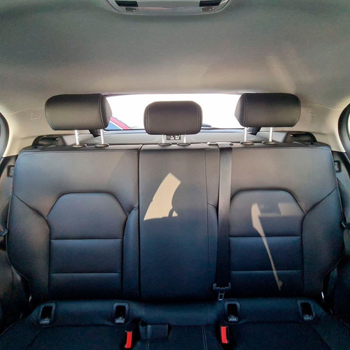 Imagen 19 de 22 de Mercedes Benz Gla 200 Sport 2020 Blanco Polar