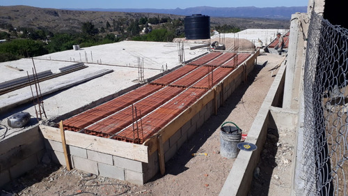 Emprendimiento: Complejo Vacacional Glamping (domos Geodesicos) Superficie Construida : 365 M2 Escritura De 3 Lotes. En Tramite De Unificación Planos Aprobados Para 2 Proyectos