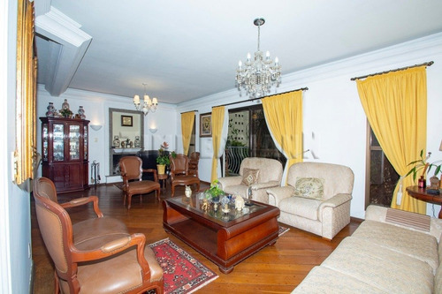 Apartamento - Vila Nova Conceicao - Ref: 127853 - V-127853