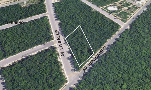 Terreno En  Venta De 2,098 M2, Uso Comercial, Playa Del Carmen, Q. Roo.