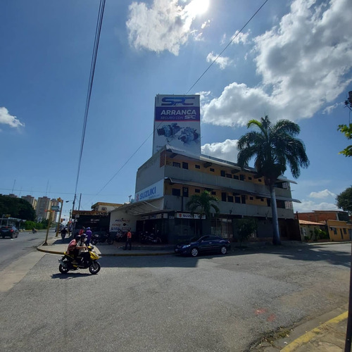 Imagen 1 de 12 de Edificio Comercial Av Ayacucho Maracay Con Constitucion Arag