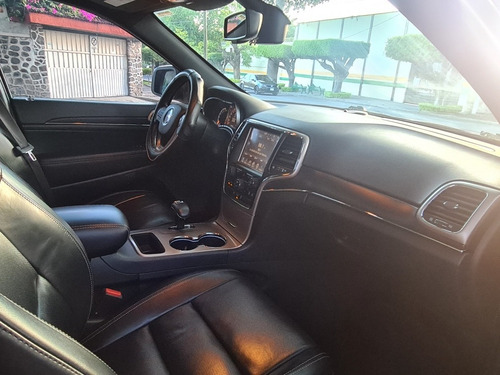 Imagen 9 de 13 de Jeep Grand Cherokee 2015 3.6 Limited Lujo V6 4x2 At