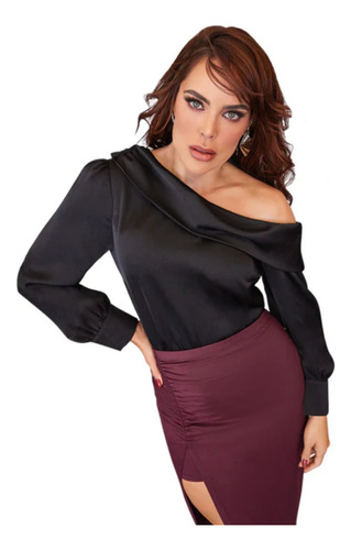 Blusa Cklass Negra Asimetrica
