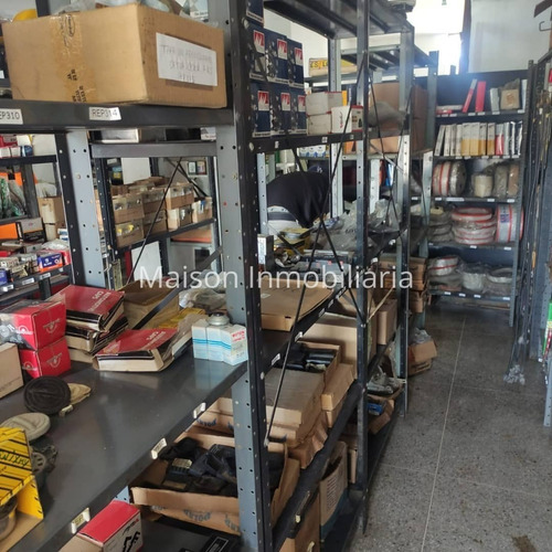 Imagen 3 de 5 de Se Vende Fondo De Comercio Para Repuestos De Carros En Turmero