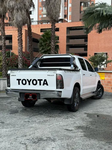 Toyota Hilux 2.7 Imv