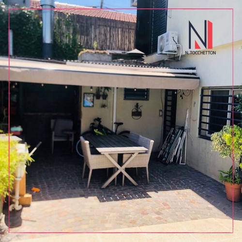 Casa En Venta En Castelar