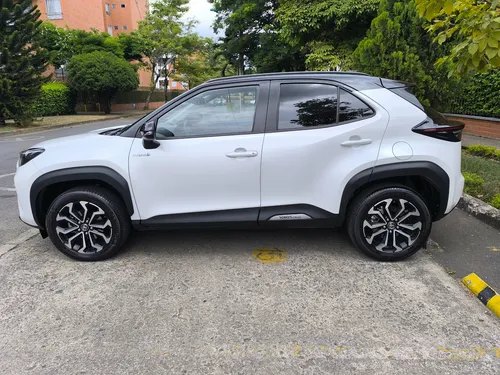 Toyota Yaris Cross 1.5 Hev Xls