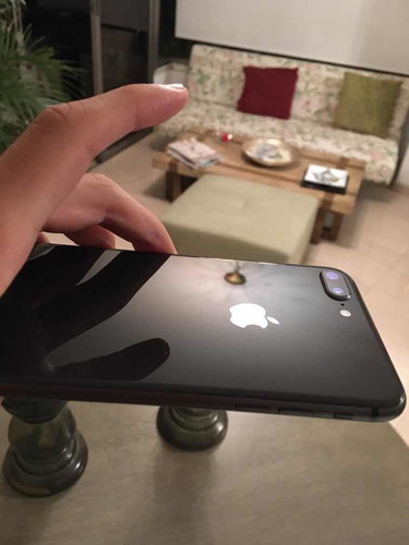 Celular iPhone 8 Plus 64gb Negro