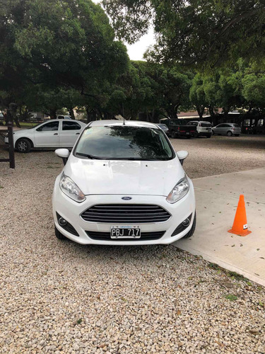 Ford Fiesta Se 2015