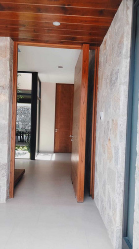 Imagen 3 de 14 de Hermosa Casa En Venta En Altozano, Anillo Vial Fray Junípero