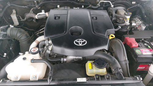 Toyota Hilux 2.8 DOBLE CABINA DSL (D-CAB DIESEL AT)