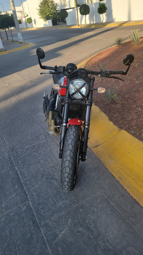Ducati Scrambler 800 Modificada A Independent