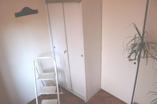 Pergamino 100 Casa De 4 Ambientes Con Dependencia Y Garage Flores