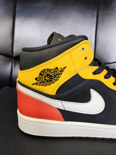 Nike Air Jordan 1 Mid Black Amarillo Orange Usadas (Usado)