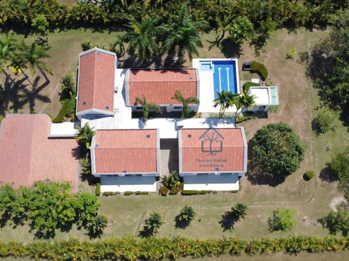 Casa A La Venta En El Condomino Santa Teresita