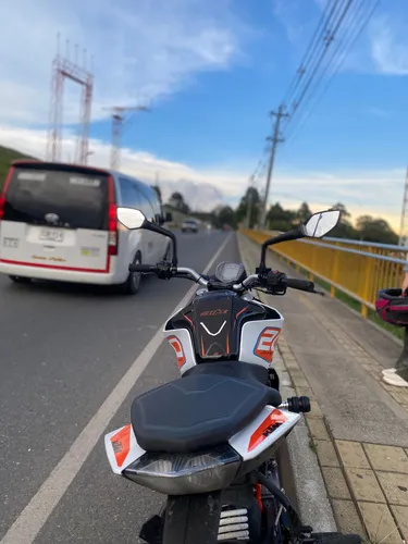 200 Duke Ng (generación 2) Wo Modelo 2025