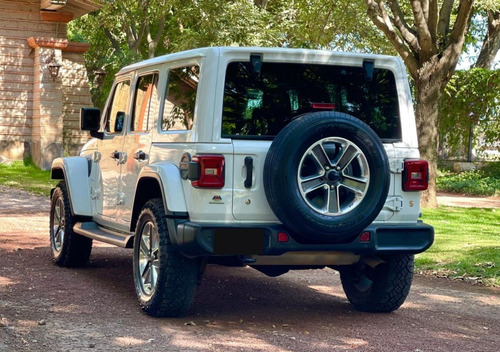Jeep Wrangler 3.7 Unlimited Sahara 3.6 4x4 At
