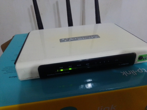 Router Inalámbrico Tp-link Wireless Tl-wr941nd 300mbps Wifi