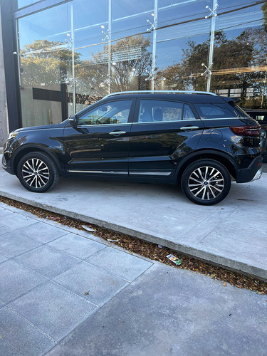 Imagen 2 de 19 de Ford Territory 1.5 T Titanium 2023