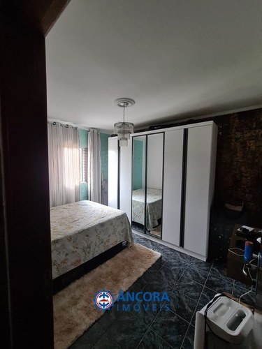 Imagem 6 de 9 de Apartamento 52 M² 02 Dormitórios Jardim Valeria - 4729-1