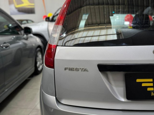 Ford Fiesta Fiesta 1.6 MPI CLASS 8V GASOLINA 4P MANUAL