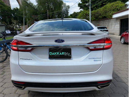 Imagen 7 de 14 de Ford Fusion Titanium Ecoboost Blanco 2018 At Dakkar Autos