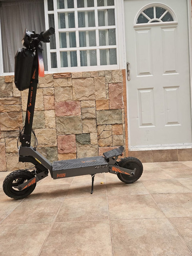 Scooter Eléctrico Honey Whale H2 Color Gris (Usado)