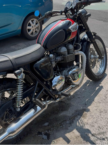 Triumph Bonneville T100 - 865cc