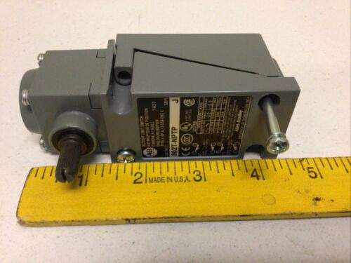 New, Allen Bradley 802tnptp 40146 048 55 Ser J Oiltight Bbt