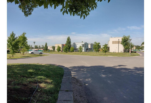 Imagen 5 de 7 de Barrio Privado El Aljibe, Venta De Lotes , Manzanares, Pila
