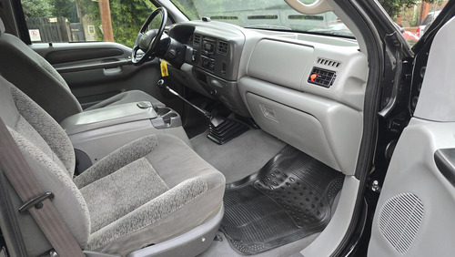 Ford F-100 3.9 Cab. Doble Xlt 4x4