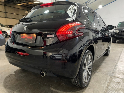 Peugeot 208 Feline 1.6 5ptas