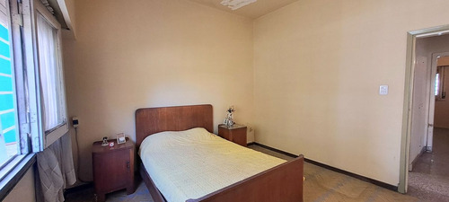 Venta Casa 3 Ambientes A Refaccionar - Padua Sur