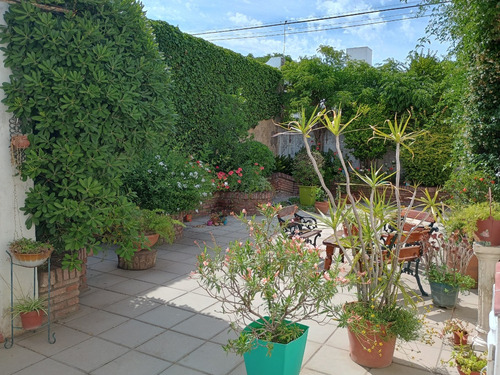 Casa En Venta En Santa Fe 796, Pedro Pico, Bahía Blanca.