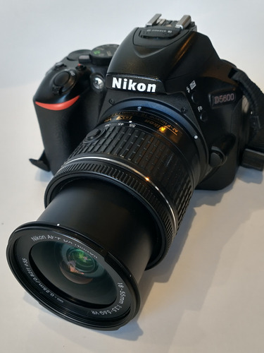 Nikon D5600 Accesorio