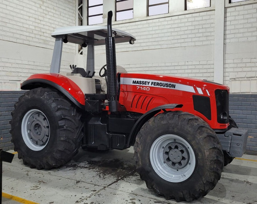 Trator Massey Ferguson 7140 Ano 2009